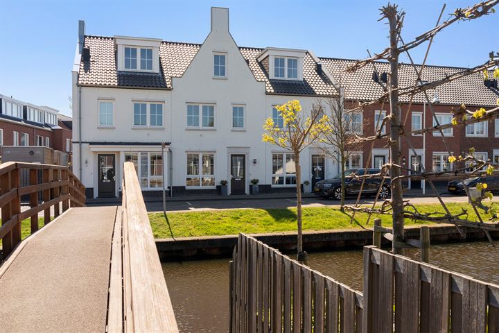 Twee Gezusters, Oegstgeest