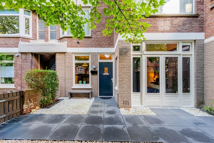 Caan van Necklaan, Rijswijk