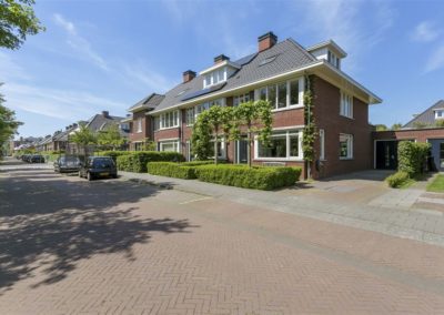Burgemeester Cannegieterlaan, Voorschoten