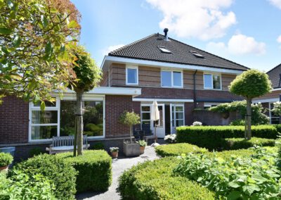 Alexine Tinnepad, Den Haag