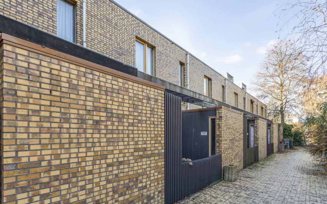 Hongarenburg 170 C, Den Haag – NEW  –